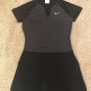 Woman’s Nike golf outfit